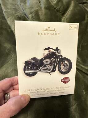 2008 Hallmark Keepsake Ornament Harley-Davidson 2008 XL 1200N Sportster 1200 Nig